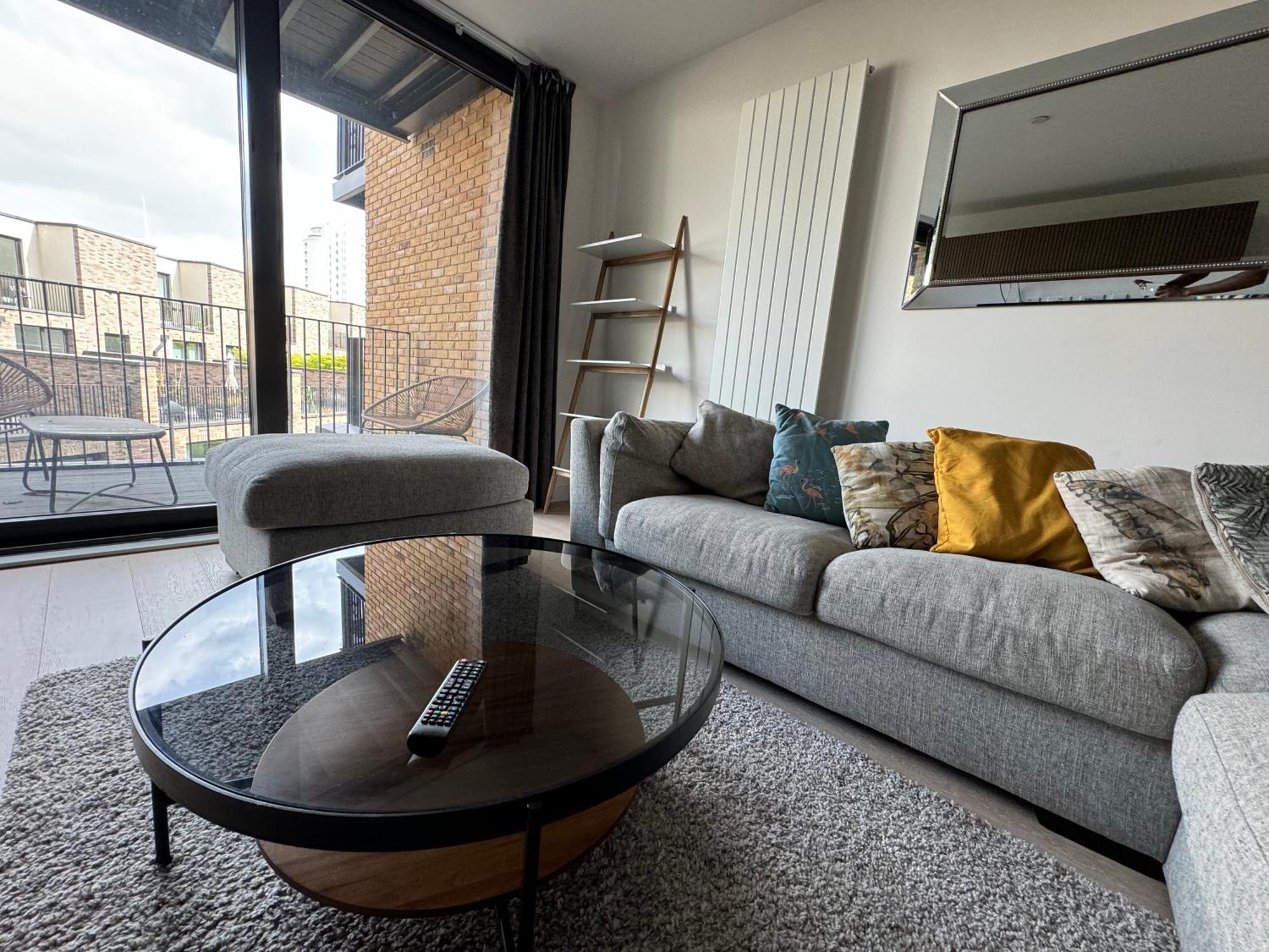 Riverside Suites And Apartments Londra Exterior foto